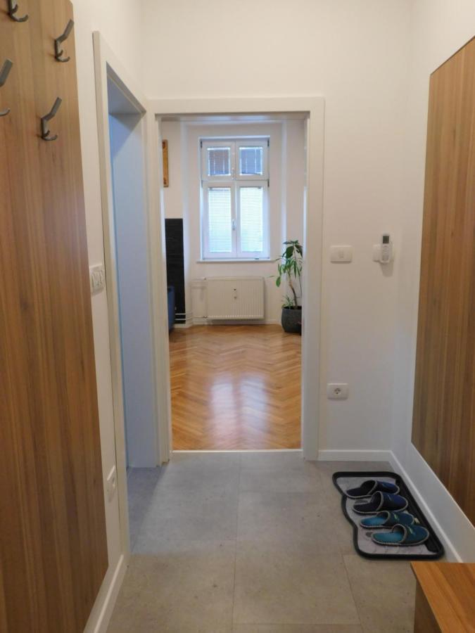 Modern Apartment Hrenova Street Ljubljana Eksteriør bilde